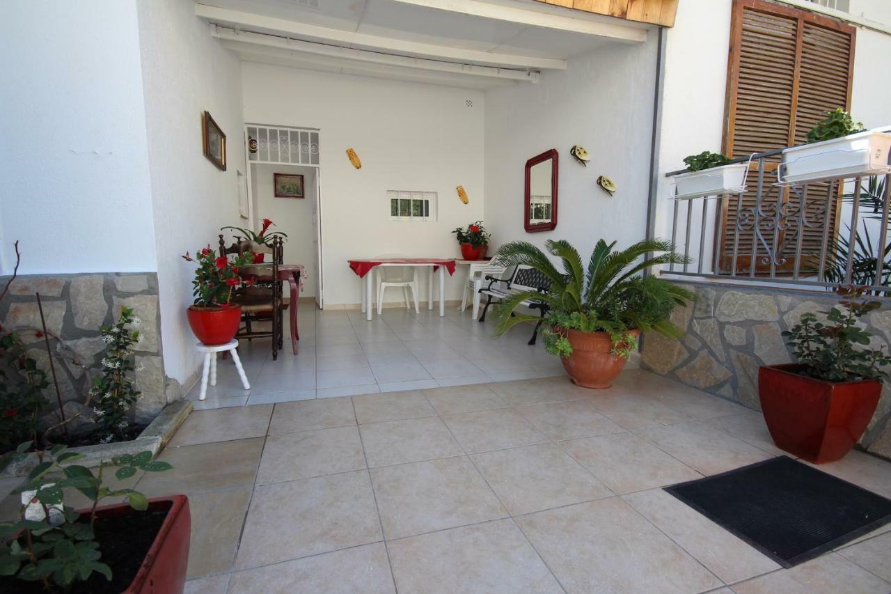 Maison De Vacances A Empuriabrava "Oasis"ヴィラ エクステリア 写真
